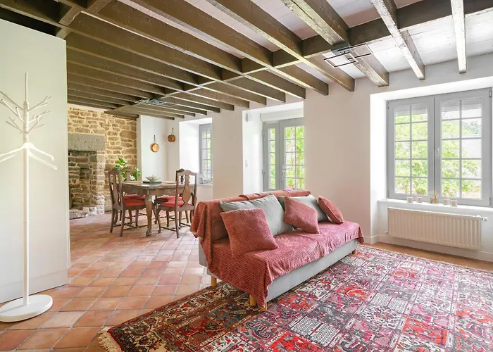 La Maison De Montsecret - Maison Paisible Pour 6p Casa vacanze